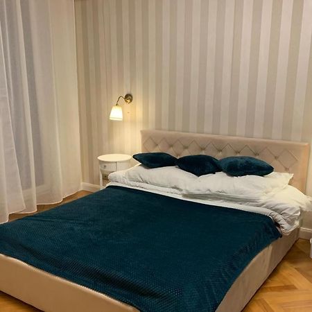 New Oldtown Apartment Near St Martin Cathedral, Ac, Balcony Bratislava Eksteriør billede